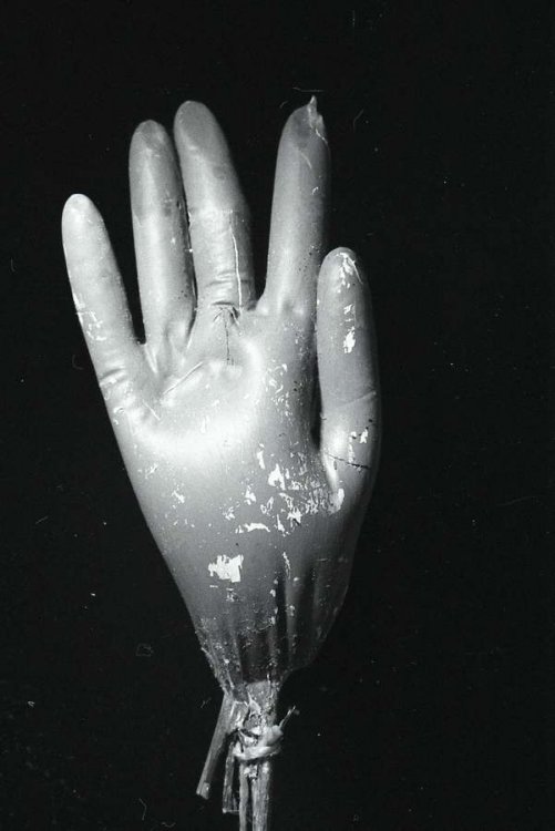 waving gypsum hand